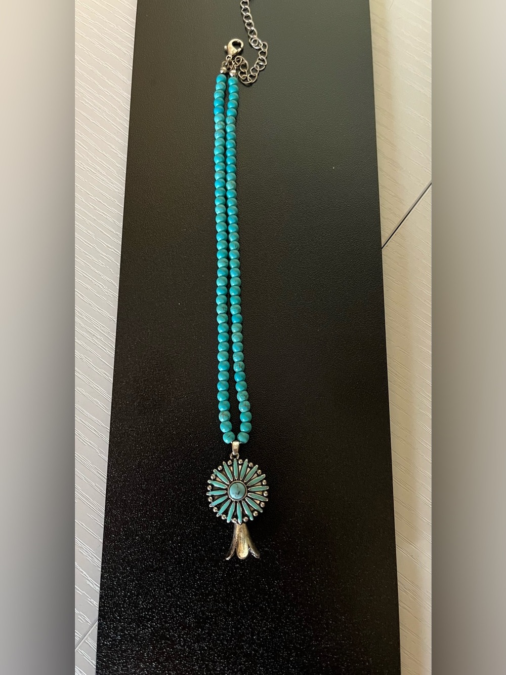 Genuine Turquoise and Silver Beaded Sunburst Pendant Choker Length Necklace